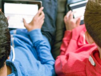 How to Keep the Kids Safe on Web with Spy Tool